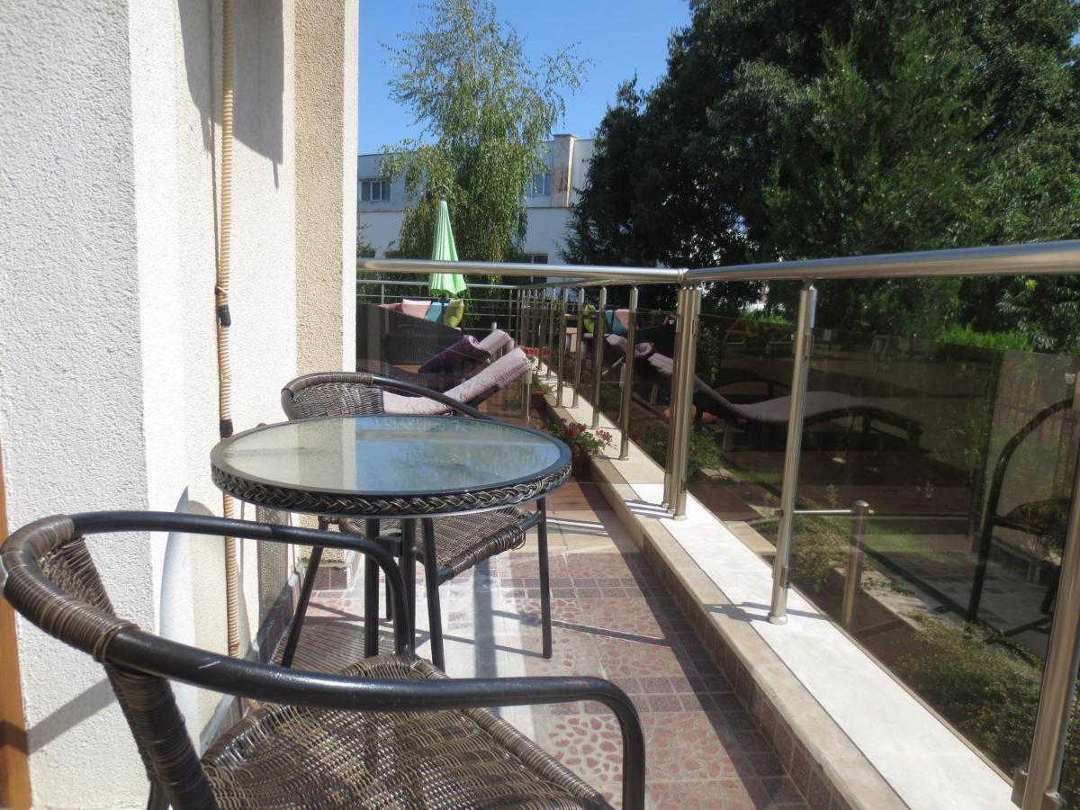 Fantasy Apartments Saint Constantine And Helena Resort Св. Св. Константин и Елена Екстериор снимка