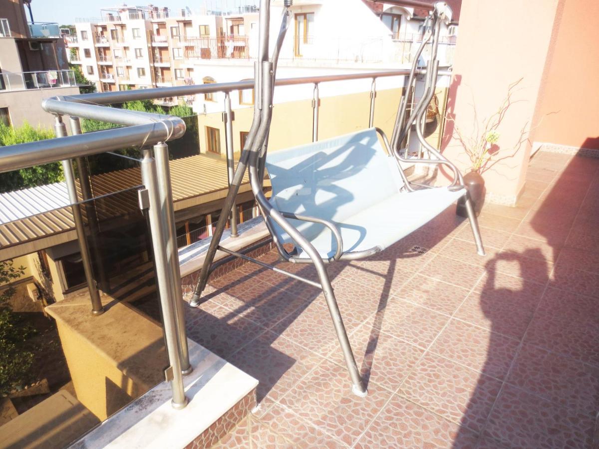 Fantasy Apartments Saint Constantine And Helena Resort Св. Св. Константин и Елена Екстериор снимка